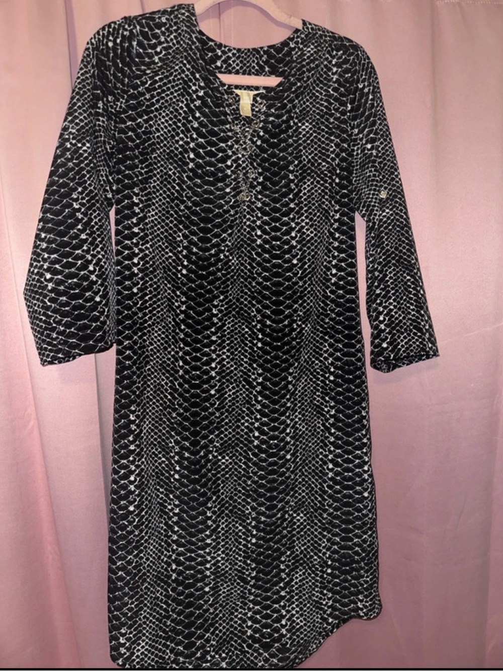 Michael Kors Black & White Snake-Print Long Sleeve Shift Dress